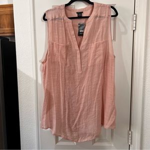 Harper linen pullover tank with pockets.